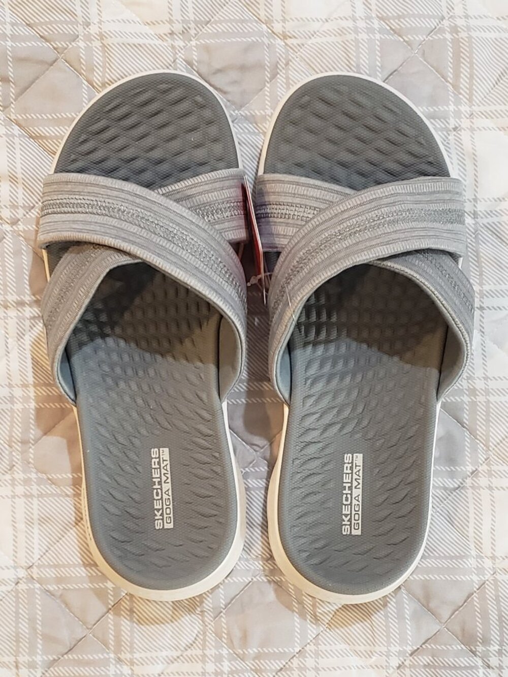 Skechers Women's Go Walk flex - Impressed sandals size 10 wide (No box)